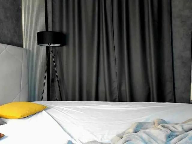 Offline AmelyLil on BongaCams