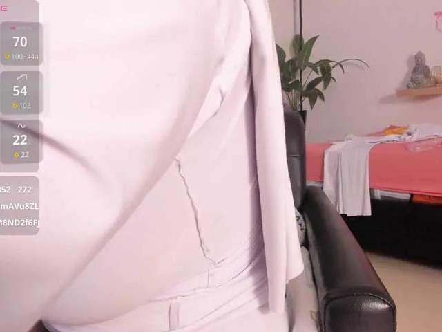 Offline amina-hafssa on BongaCams