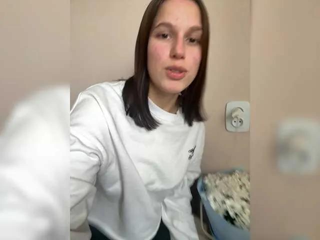 Offline anochkafoxgirl-1 on BongaCams