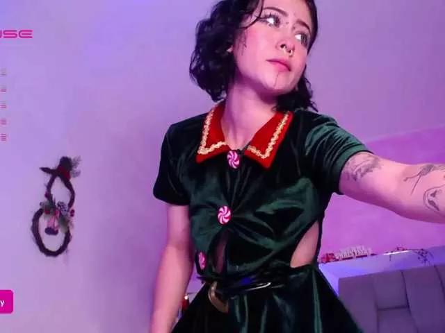 Aryrouse on BongaCams 