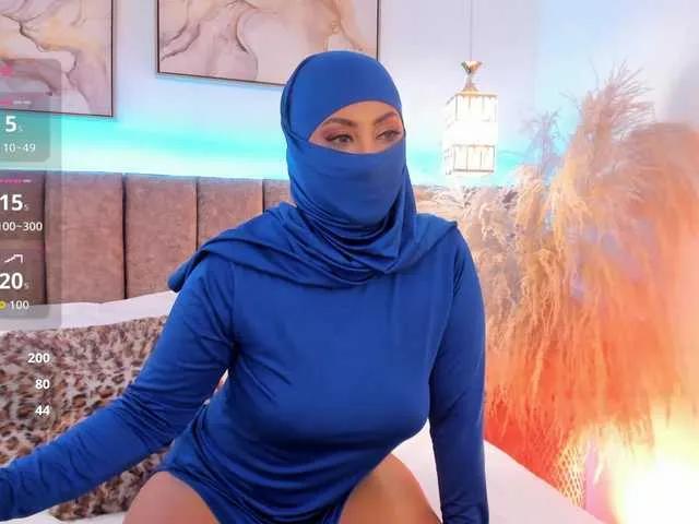 Offline Azzaa0 on BongaCams