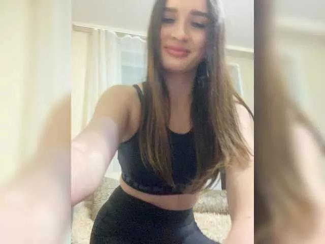 Offline Bellisaa on BongaCams