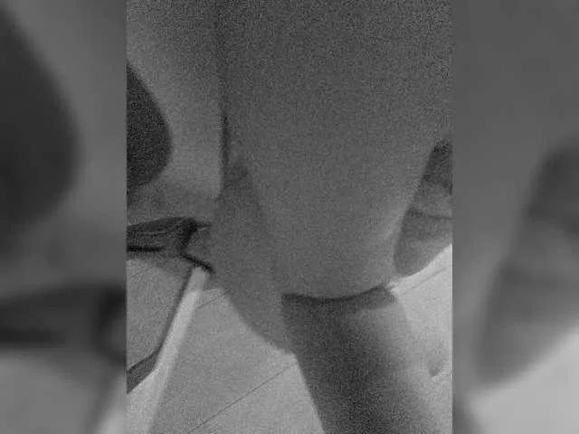 bubble-gum122 on BongaCams 