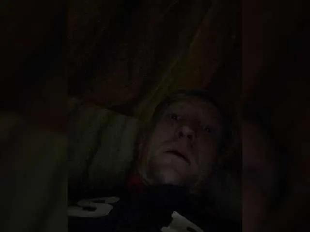 Offline Chemezoff on BongaCams