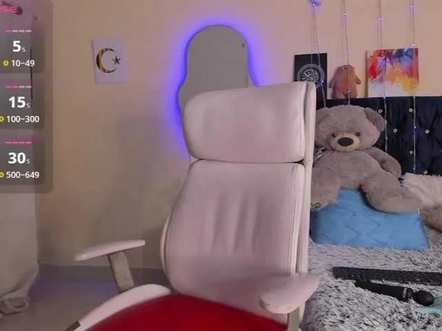 Dana-Alabi on BongaCams 