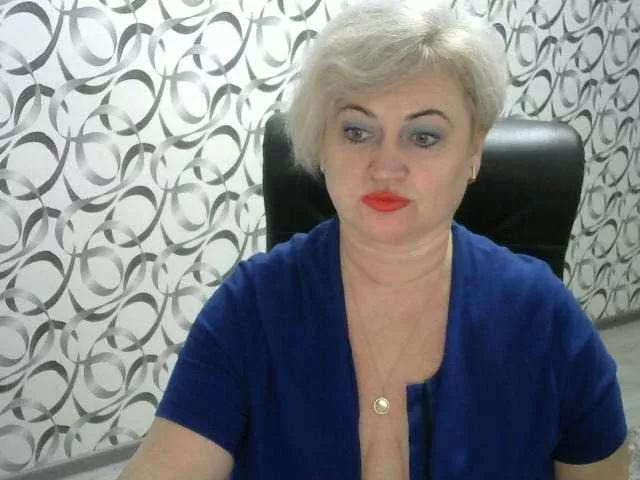 Offline helen88888 on BongaCams