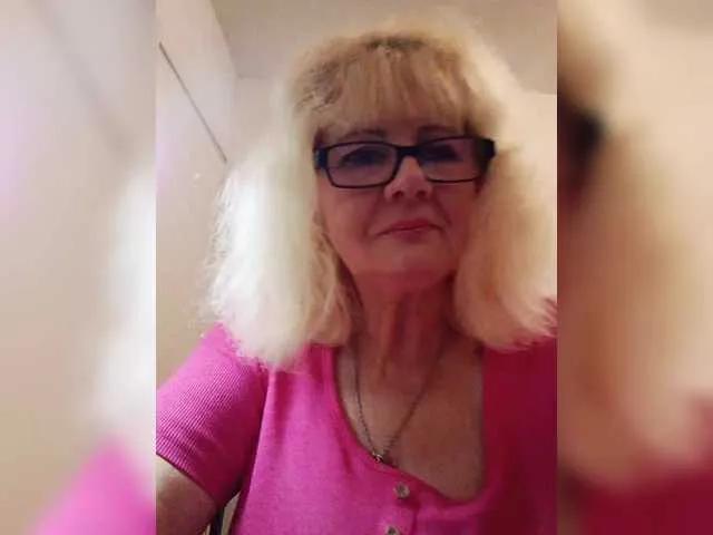 Offline KASANDRABOLOSHKA on BongaCams