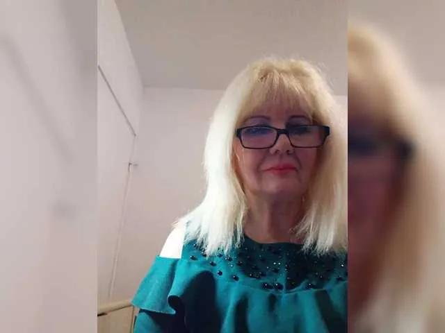 KASANDRABOLOSHKA from BongaCams