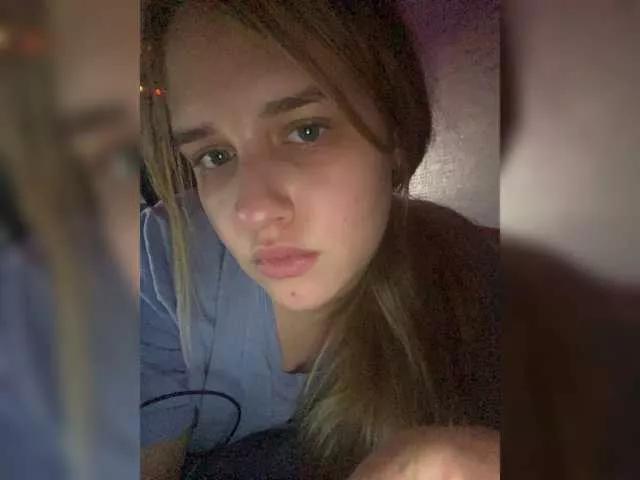 L0lly-D0lly on BongaCams 