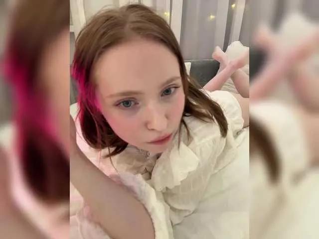 Offline l1ttle-puppy on BongaCams