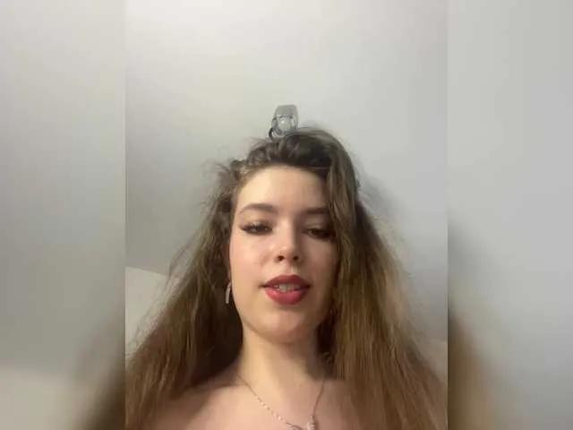 Offline LadyEmily on BongaCams