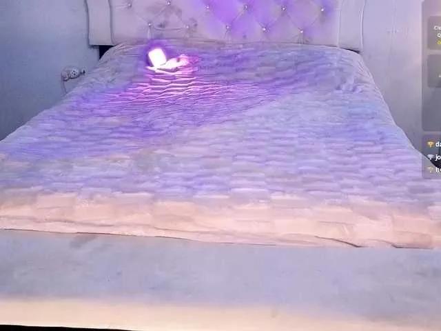 Freechat lauralei01 on BongaCams