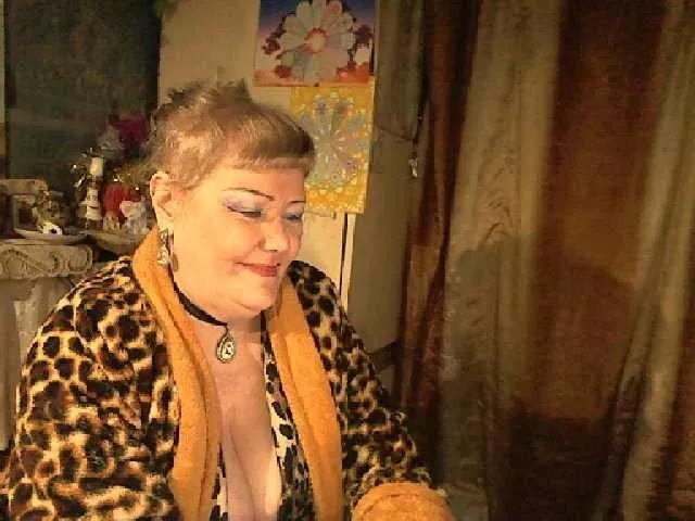 lelaniy on BongaCams 