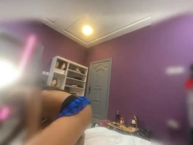 LexyVyei on BongaCams