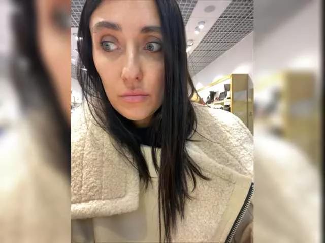 Offline linahelen on BongaCams