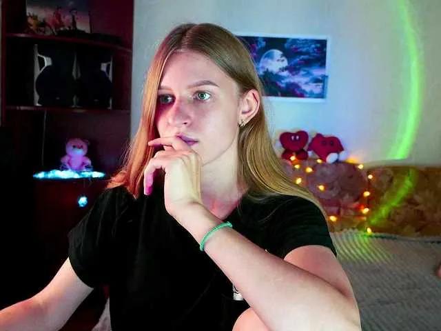 Offline LunaEvan on BongaCams