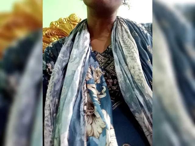 Offline Meherin-Afra6 on BongaCams