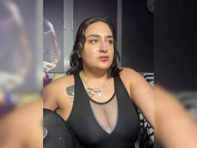 Offline MilaLav on BongaCams