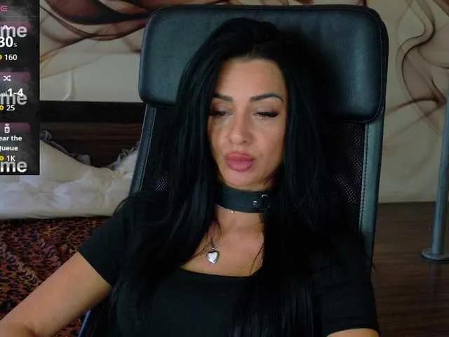 Offline NaomiScarlett on BongaCams