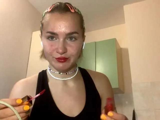 PartheniaOshima from BongaCams