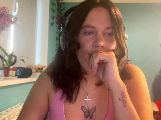 PenniHarriston on BongaCams 