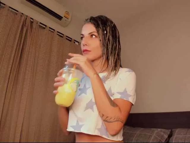 Offline Persona-Kim on BongaCams