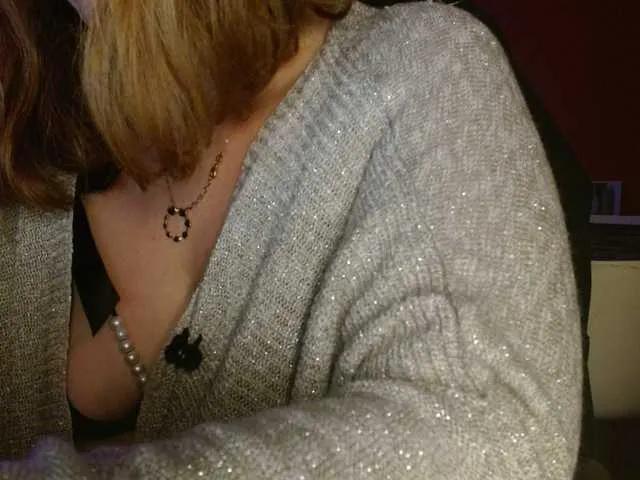 Offline Petitoiseaucoquine on BongaCams