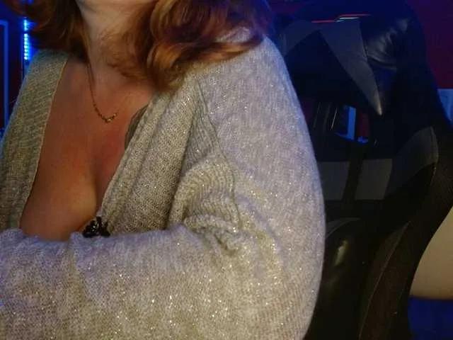 Offline Petitoiseaucoquine on BongaCams