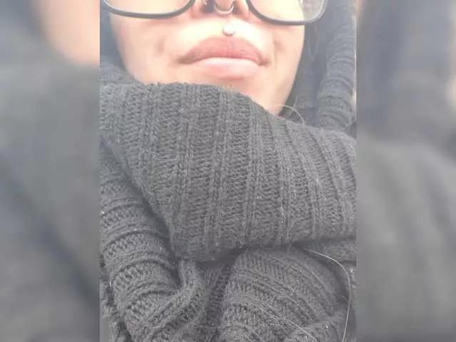 Offline Pink-Donut on BongaCams