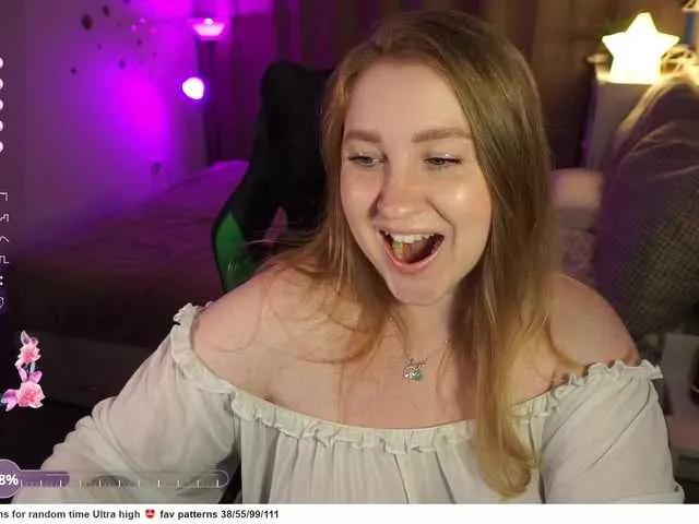 PusssyJuicy on BongaCams 
