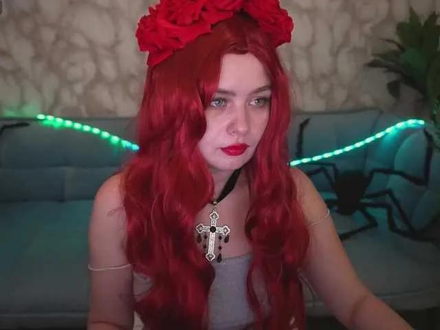 RedDoll from BongaCams