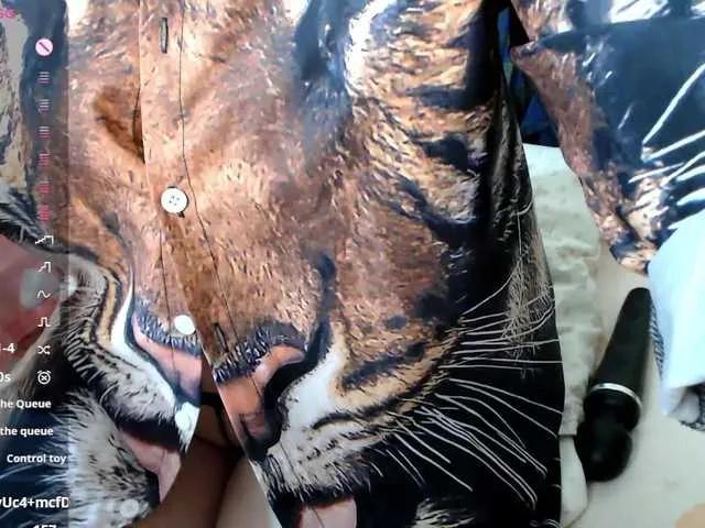 Offline rosestar on BongaCams