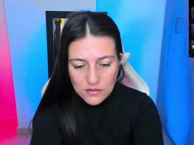 Saskyaajohnson from BongaCams