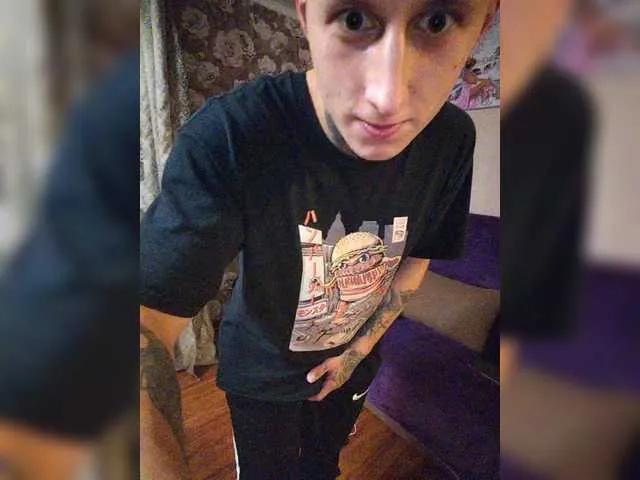 SexWifeLina on BongaCams