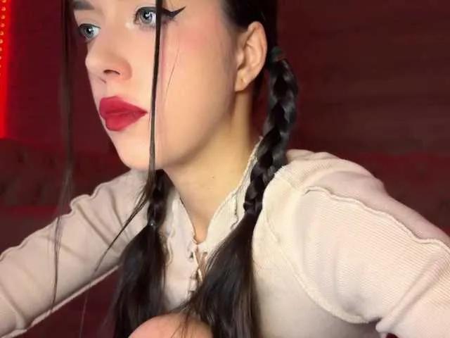 ShinySindel from BongaCams