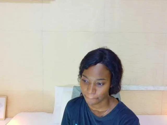 Freechat Slim-chocobar18 on BongaCams