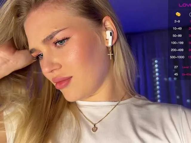 Offline SOFICUMS on BongaCams