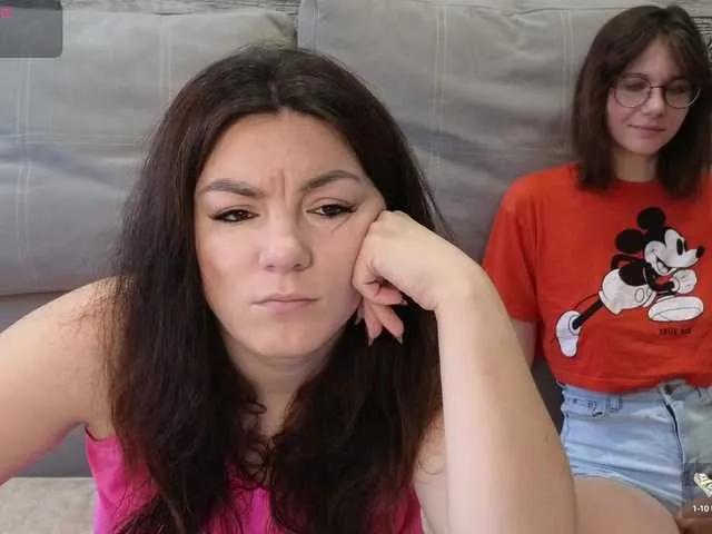 Offline sosgirl1994 on BongaCams