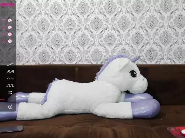 Offline Sunbeam on BongaCams