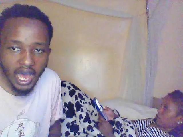 sweetdickpussy2 on BongaCams
