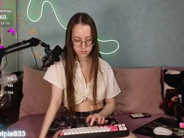 SweetPie from BongaCams