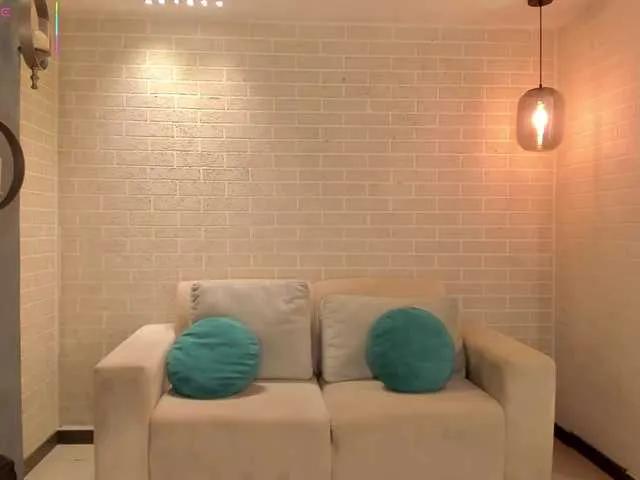 Offline VeronicaBlue on BongaCams