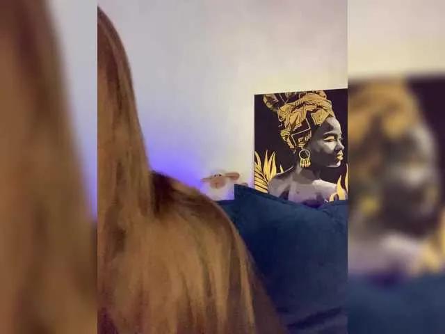 Offline WILDGIRL on BongaCams