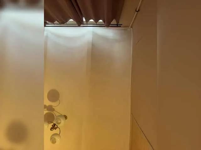 Wow-Eva from BongaCams