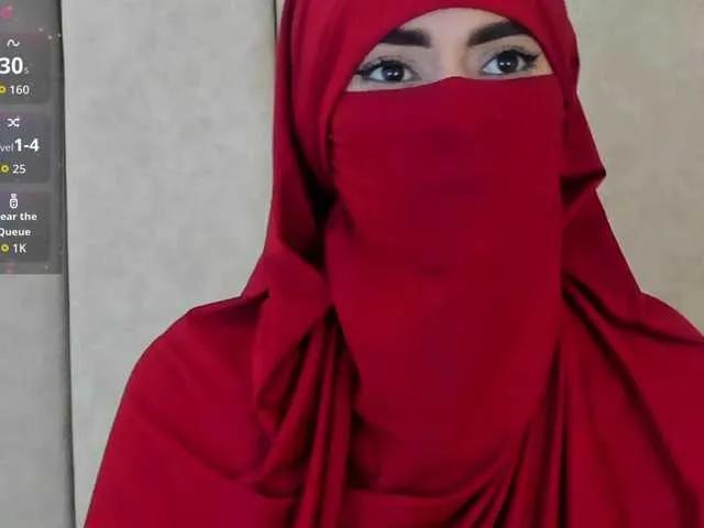 Offline zahiira on BongaCams