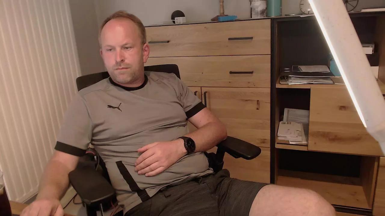 34yochemcock on Cam4 