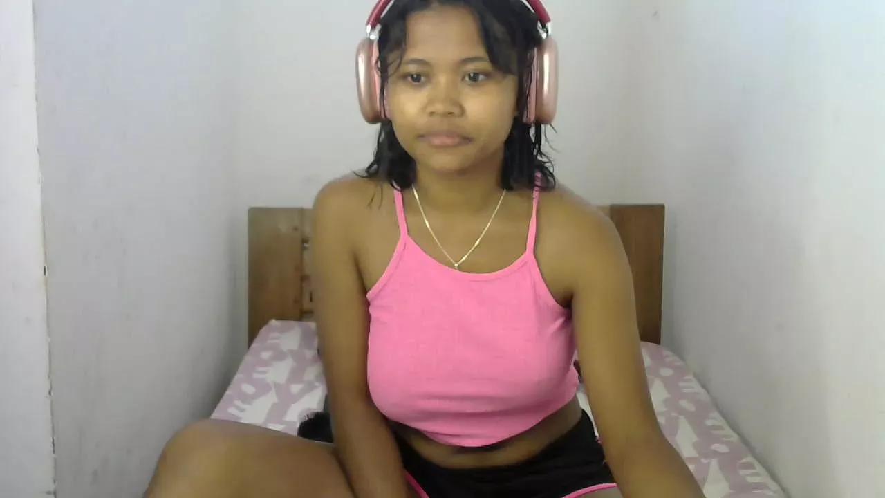 aaaah_sexy25 on Cam4 