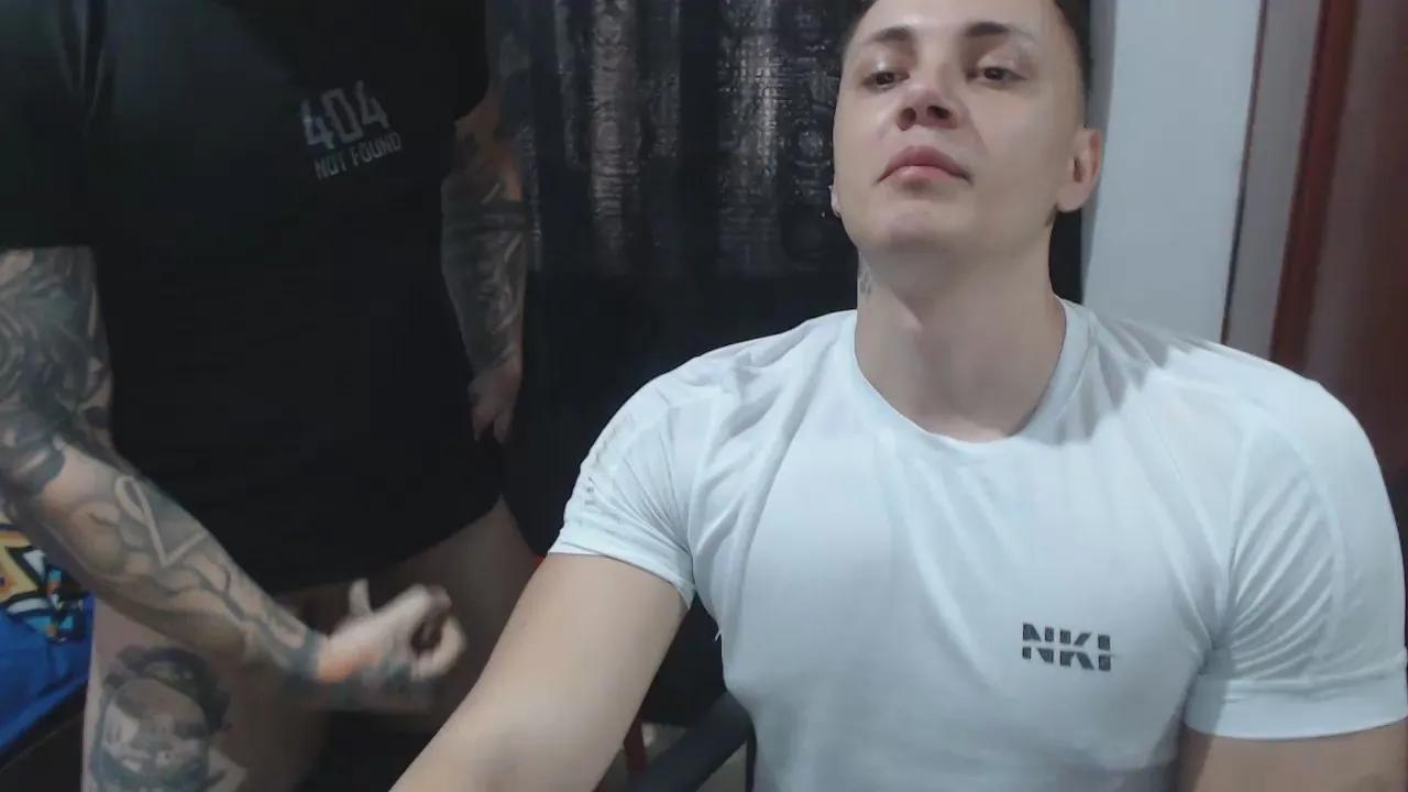 ABRAHAM_ALLISON on Cam4 