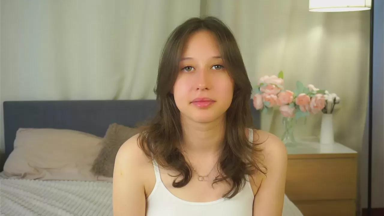 AislyGladish on Cam4 