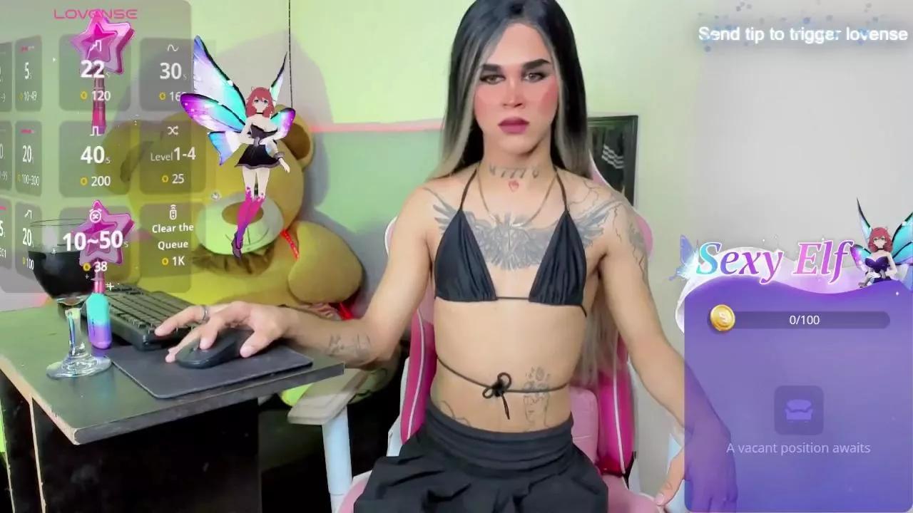 AlayhaDolls_TS on Cam4 